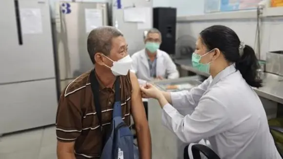 11 nhóm được hưởng 100% chi phí khám, chữa bệnh